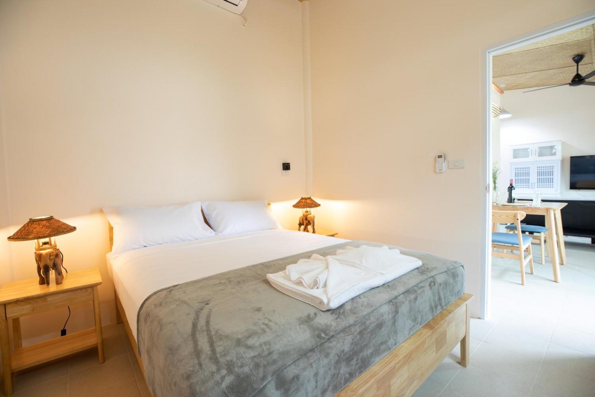 The Hidden Lagoon Resort - Exclusively For Adults Resort Rawai