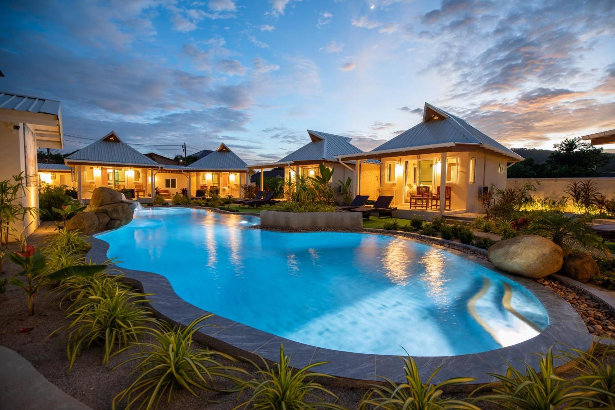 Resort The Hidden Lagoon Resort - Exclusively For Adults *